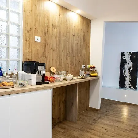 Dora's Пескара